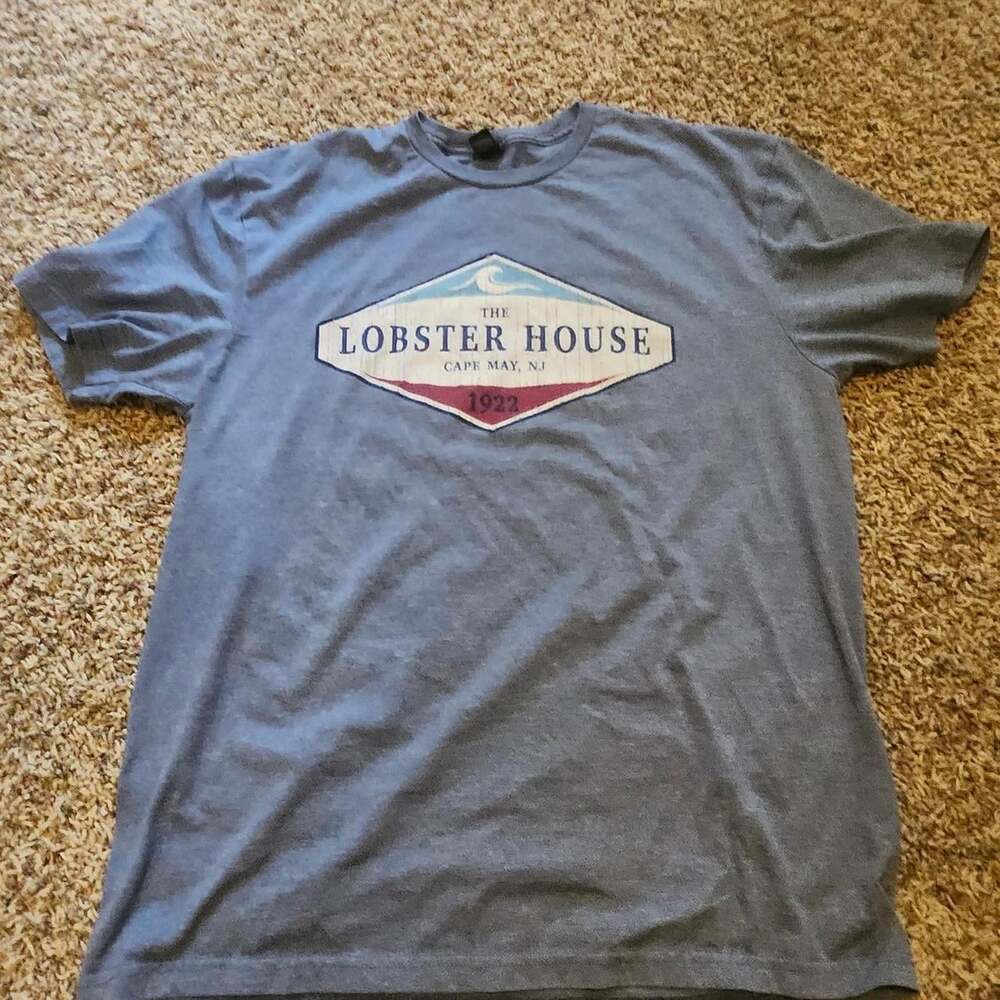 The Lobster Shanty Men's Blue and Grey T-shirt